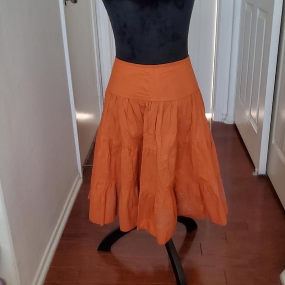 R - Cute Ruffled Skirt - Picture 4 of 12